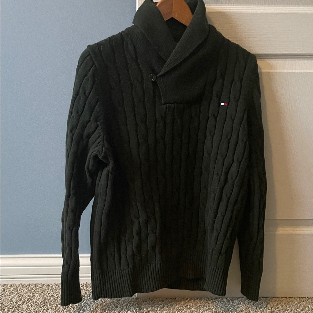 Men's Green Cable Knit Sweater